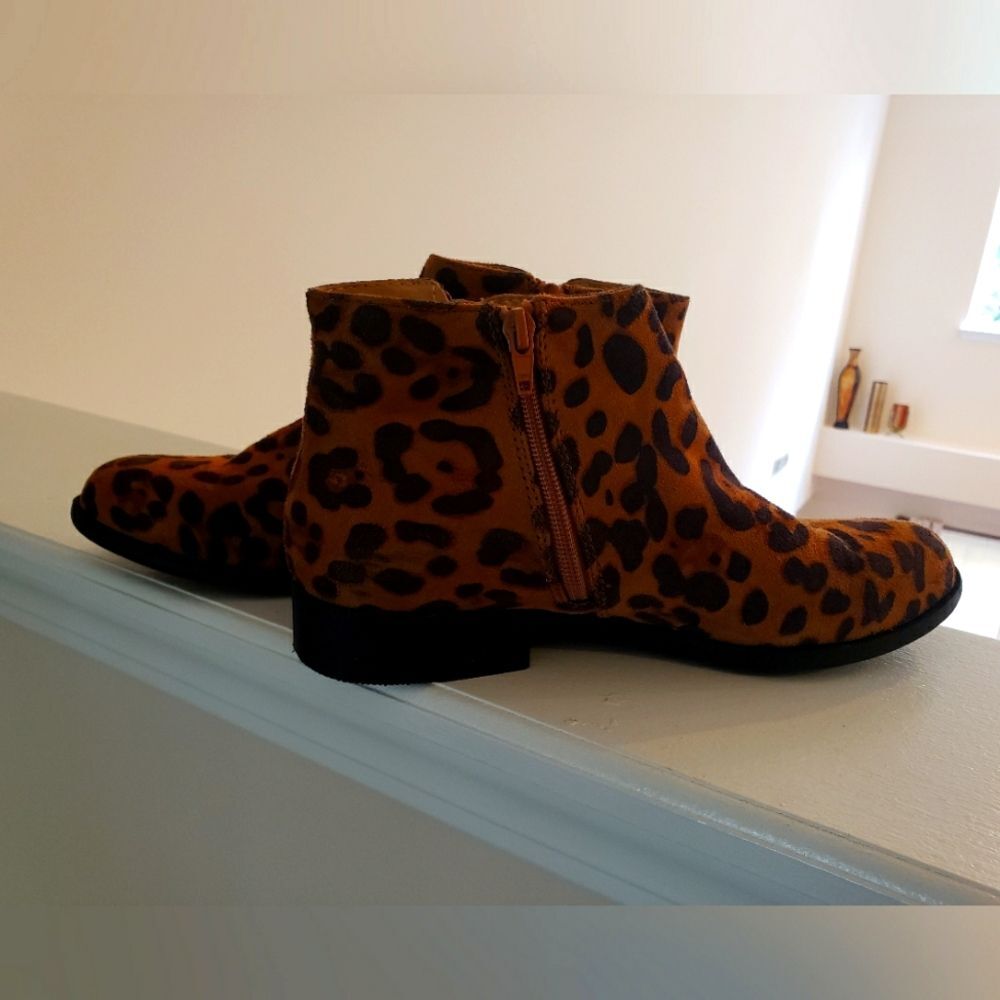 Leopard Print Ankle Boots, Flat Zip-Up Animal Print Booties